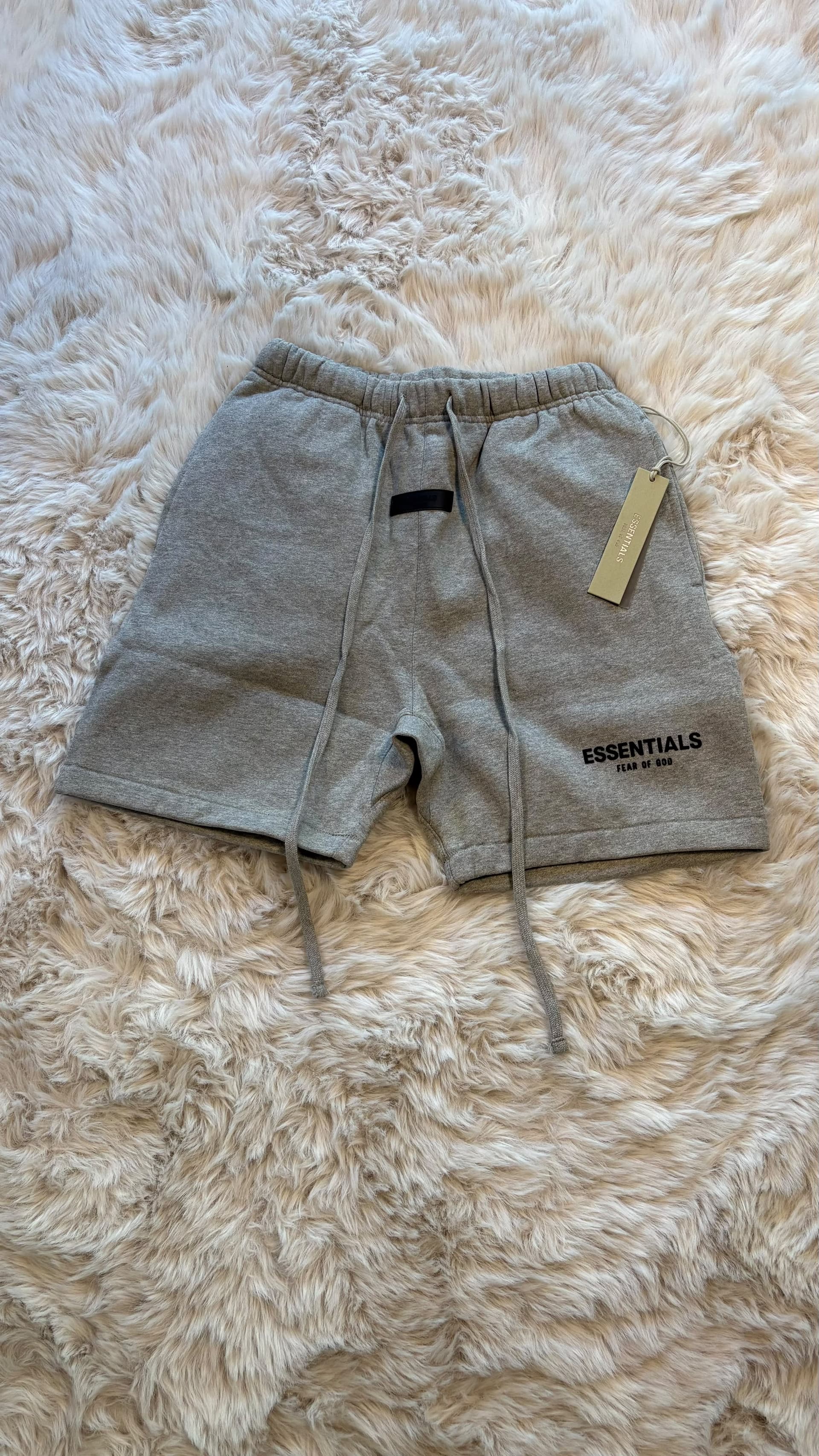 Essentials Shorts